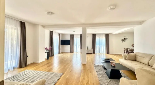 Апартаменты Superior Sunny Bay Apartments