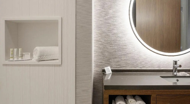Четырёхместный люкс Courtyard by Marriott Indianapolis Fishers