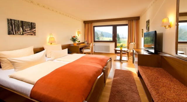 Четырёхместный номер Comfort с красивым видом из окна Silberkönig Schwarzwald Hotel Ringhotel