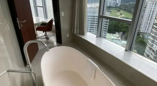 Люкс Deluxe Oceanfront B2B