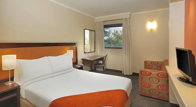 Номер Standard StayEasy Rustenburg
