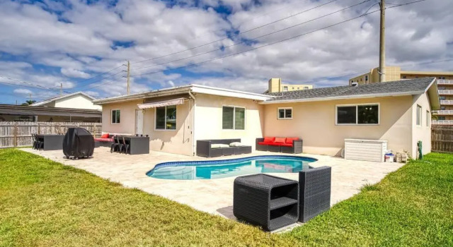Tranquil Retreat with HEATED POOL Minutes to the Beach, Rezerwuj Hotel Hotele w Broward County z parkingiem, Parking