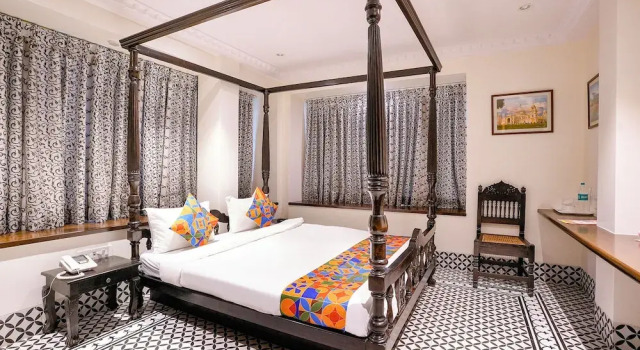 Номер Premium FabHotel Mumbai Corporate Rooms JB Nagar - Nr Airport