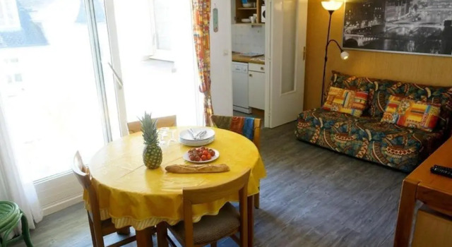 Appartement Bagnères-de-Luchon, 2 pièces, 5 personnes - FR-1-313-167