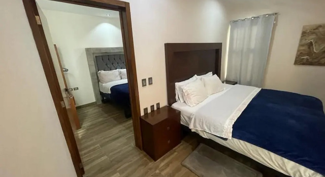 Трёхместный семейный номер Standard Gold Palace Hotel