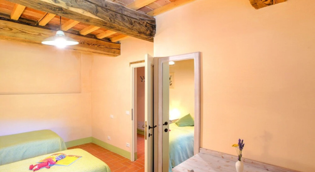 Cozy Holiday Home in Anghiari Italy With Pool, Prenota Hotel Hotel a Anghiari con piscina, Piscina