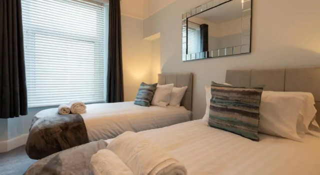 Апартаменты St James Place 4 bed Apt with ALTIDO