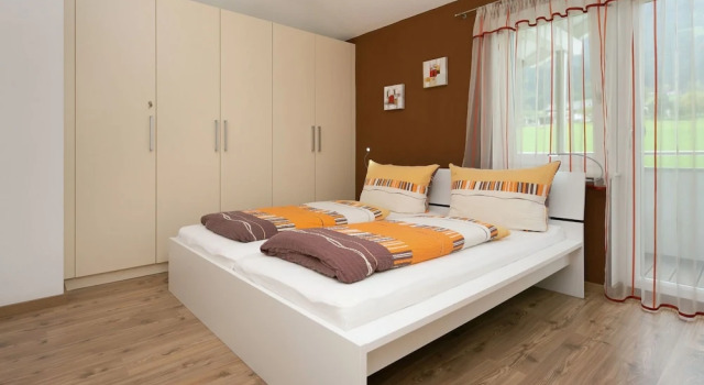 Rich Holiday Home with Sauna, Garden & Valley-Views in Itter, Prenota Casa vacanze Hotel a Tirolo con parcheggio, Parcheggio