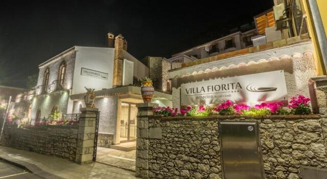 Villa Fiorita Boutique Hotel, Забронировать Бутик-отель Отели Таормина 4 звезды, рядом с Ancient Theatre of Taormina, 4*