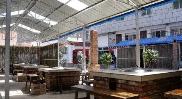 Dejiling Business Hotel, Varaa Hotelli Xiangcheng Sichuan