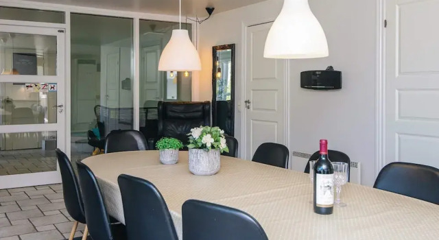 4 Star Holiday Home in Blavand, Book Hotel Hoteller i Blåvand med parkering, Parkering