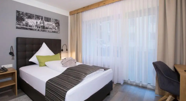 Одноместный номер Business с балконом Hotel Tanneck