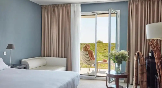 Номер Comfort Hôtel Atalante - Relais Thalasso & Spa