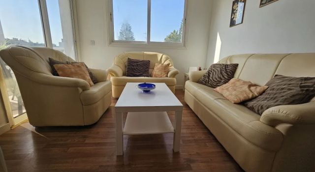 Stunning 1-bed Apartment in Aglantzia, Rezerwuj Apartament Apartamenty w Nikozja, Apartament