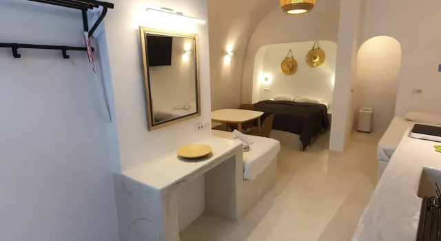 Студия Мансарда Nefeli Traditional Cave Houses