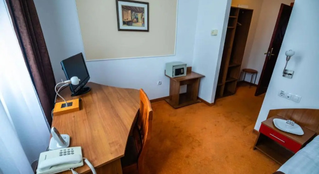 Emerald Boutique Hotel, Varaa Boutique-hotelli Târgu-Mureş 