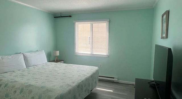 Апартаменты с 2 комнатами рядом с пляжем Sandy Shore Motel