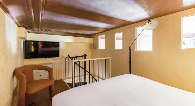 Апартаменты Exclusive Apartment - 5bd/12p - Grands Boulevards