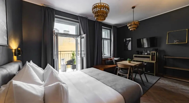 Номер Standard с балконом The Viaduct - Suites & More