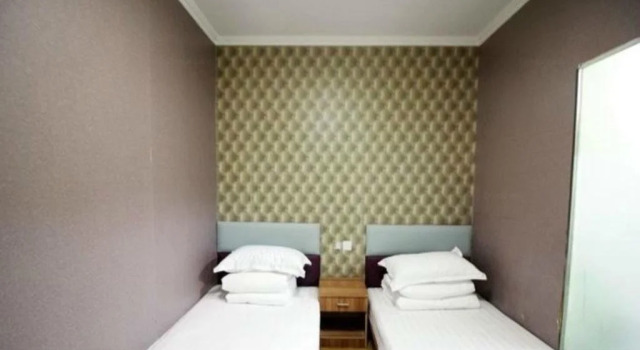 Little Free Time Internationa Hostel Qingdao, Забронировать Хостел Shibei District Циндао