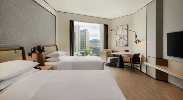 Четырёхместный номер Deluxe с видом на город Sheraton Taizhou