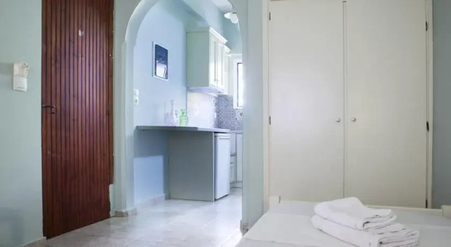Maros Apartments, Book Apartment Cheap Hotels in Kefalonia