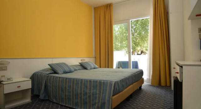 Трёхместный номер Standard Hotel Germania