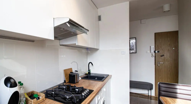 Saska Kepa Velvet Apartment