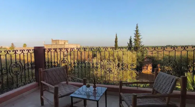 Domaine du souffle d Amaia, Забронировать Гостевой дом Отели Марракеш-Тенсифт-Эль-Хауз с бассейном, Бассейн
