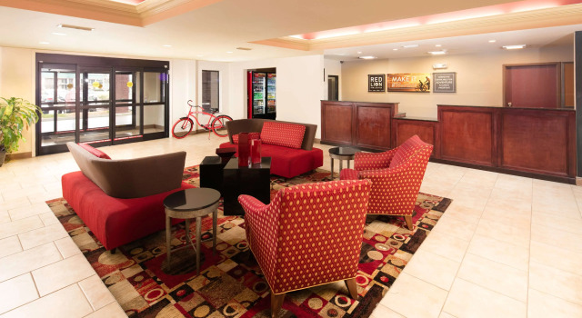 Best Western Motorsports Inn & Suites, Boek Pension Saraland Alabama