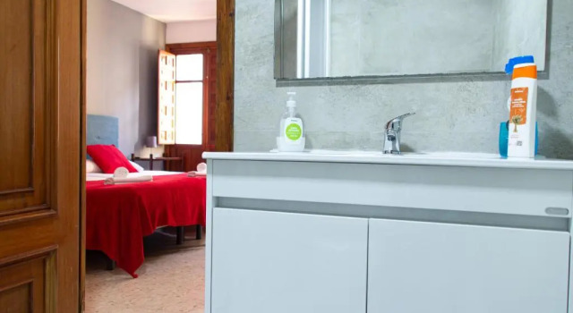 2 Apartamento en el Centro de Granada, Забронировать Апартаменты/квартира Гранада Granada Province, рядом с Городской совет Гранады