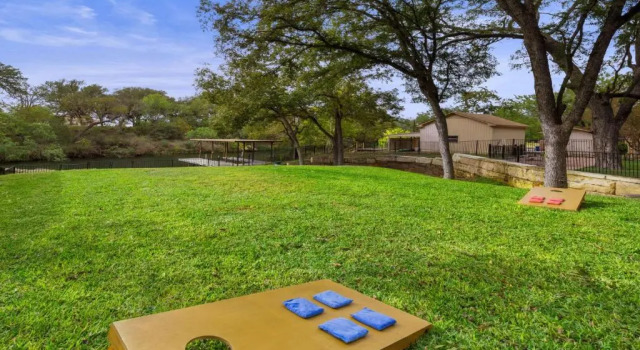 Коттедж Lake LBJ 4BR Home w/ Boat Deck, Huge Yard
