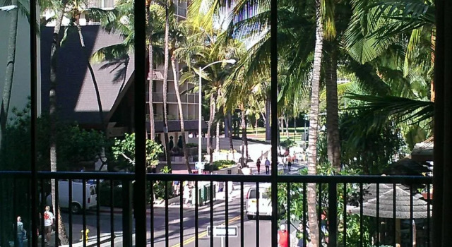 Апартаменты Deluxe Waikiki Beach Apartment #225