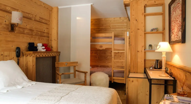 Четырёхместный семейный номер Standard Auberge du Manoir