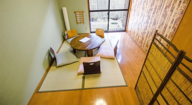 Kyoto Nishijin Rozanji, Prenota Hotel Kamigyo Ward 