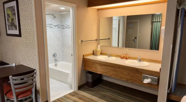 Номер Deluxe Prosperos Flagship Inn