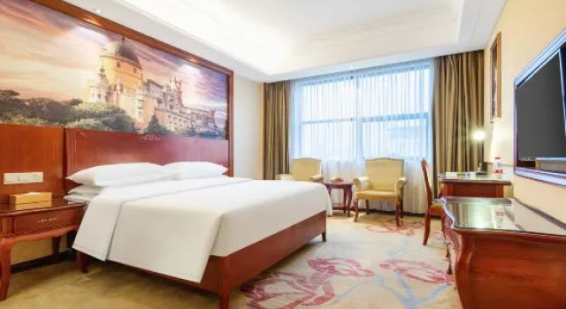 Люкс Superior Vienna Hotel Guangxi Liuzhou Luzhai