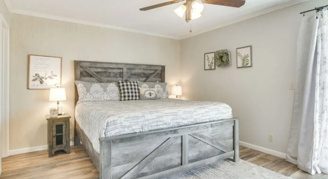 Branson Family Condo: Golf, Relax & Swim!, Забронировать Апартаменты/квартира Отели Table Rock Lake с парковкой, Парковка
