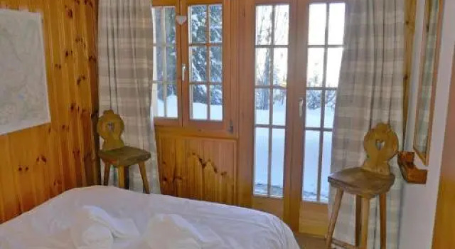 Chalet Les Muguets, Prenota Chalet Hotel a Canton Vallese con parcheggio, Parcheggio
