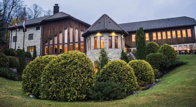 Hotel Lac Carling Spa Golf, Réserver Complexe hôtelier Hôtels à Laurentides avec piscine, Piscine