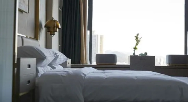 Люкс Luxury с красивым видом из окна Huazhong Hotel