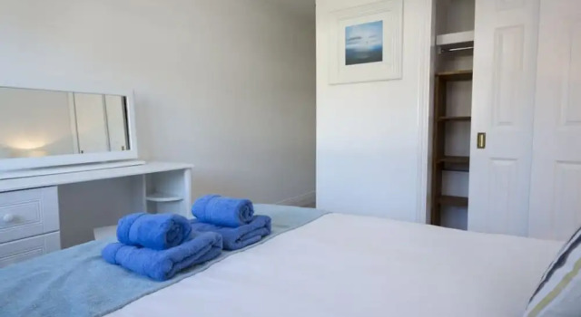 25 Burgh Island Causeway, Book Hotel Bigbury-on-Sea Devon