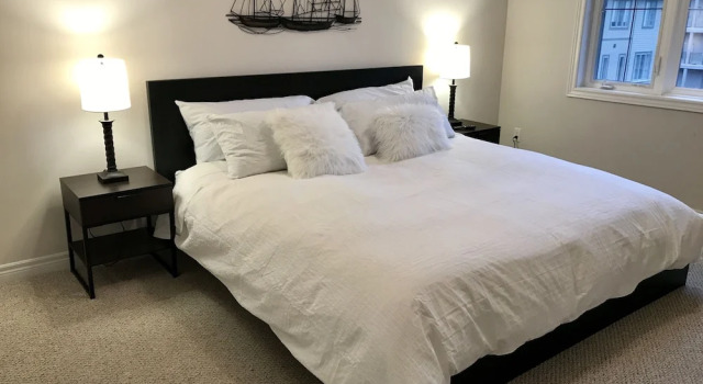 Private Waterview Town House, Varaa Hotelli Vineland Ontario