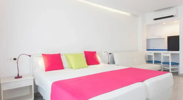 Habitación doble Estándar con balcón Guya Wave Hotel