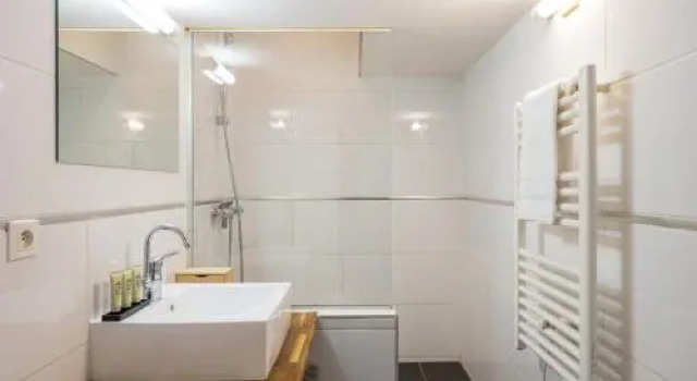 Honorê - Suites Amboise, Rezerwuj Hotel Hotele w Rhône z parkingiem, Parking