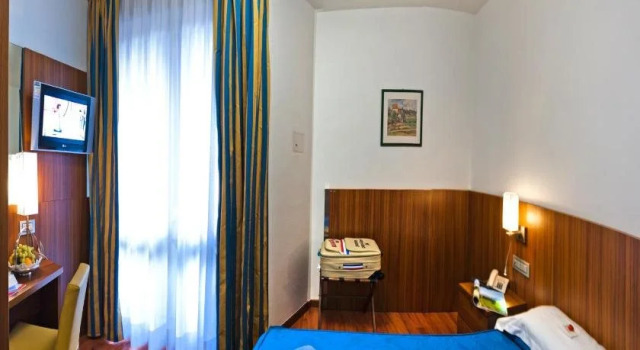 Hotel Ariston, Забронировать Отель Отели Бибионе-Пинеда с бассейном, рядом с Долина Вальгранде, Бассейн