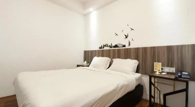 Двухместный номер Standard Hotel Sanrina Makassar
