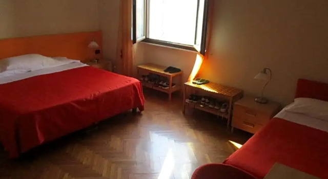 Accasa Prato, Забронировать Отель Прато Тоскана
