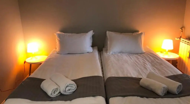 Апартаменты EU metro station, City Center, lovely 3-bedroom apartment, free parking