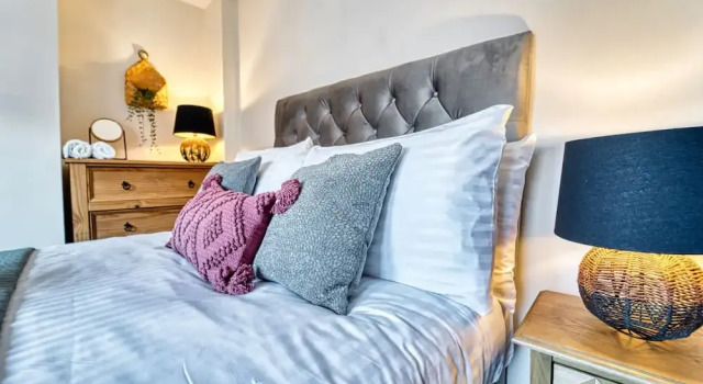 Host Stay London Road Cottage